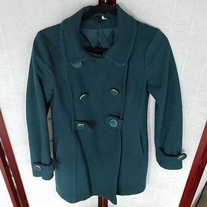 H&M Jackets & Coats - H&M Forest green knee-length pea coat. Size 6 H&M Jackets & Coats - H&M Forest green knee-length pea coat. Size 6